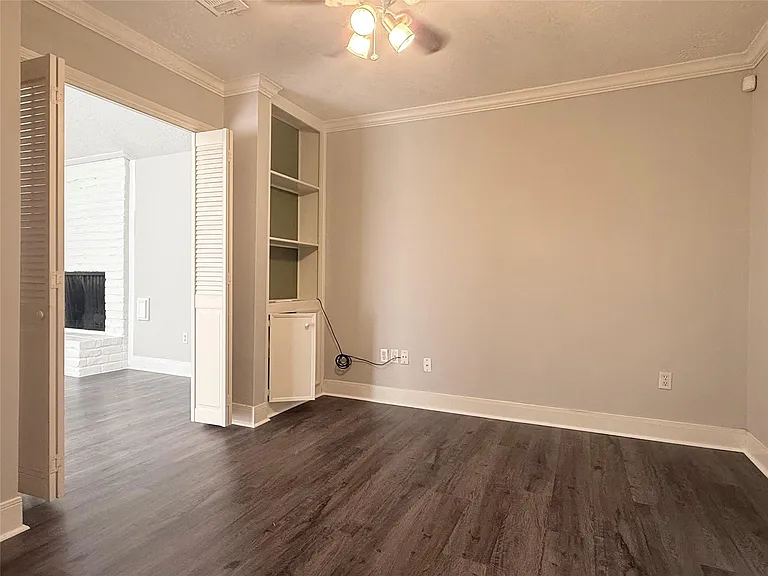 11318 Briar Forest Dr — Photo 11