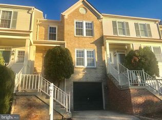 6847 Malton Ct, Centreville, VA 20121