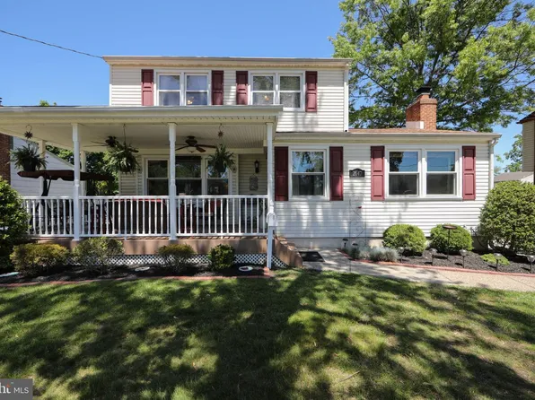2647 Burning Tree Rd, Pennsauken, NJ 08109