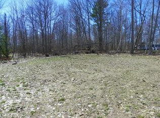 967 W Shore Dr, Stanton, MI