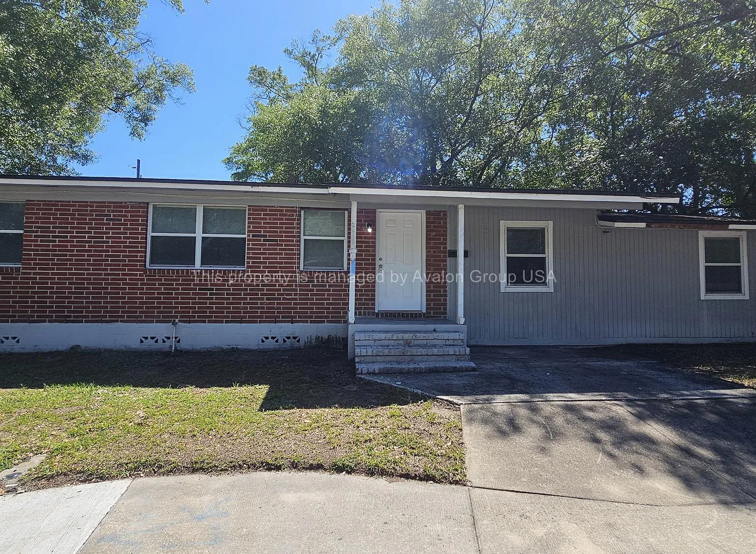4 bed, 1572 sqft, $1,395 — Photo 1