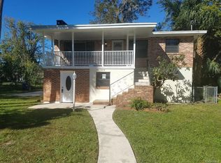 229 NE 5th St, Crystal River, FL 34429