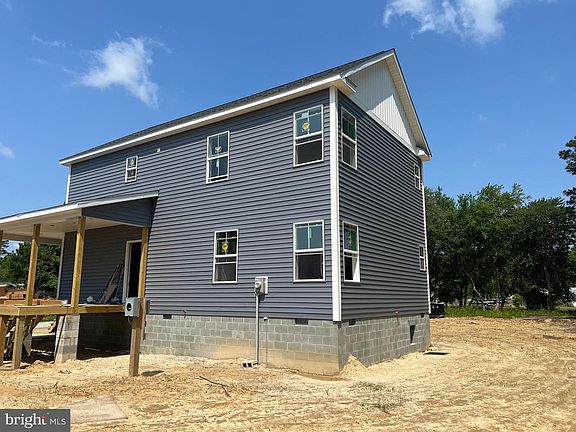 5th image of 7919 East Side