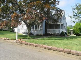 2067 8th St, Bethlehem, PA 18020