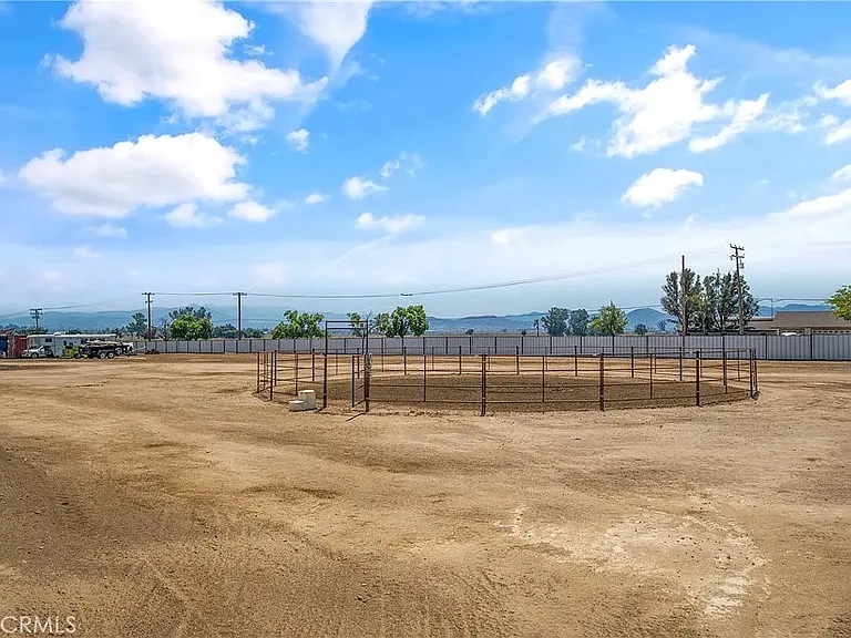 Round Pen