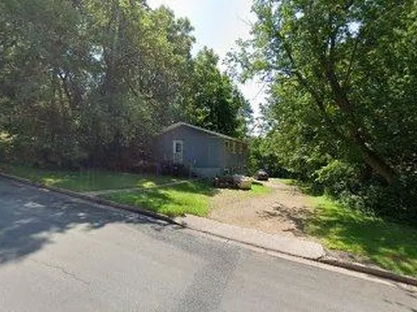 1014 16th Ave E, Menomonie, WI 54751