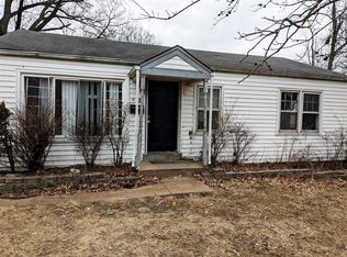 430 Jehling Dr, Saint Louis, MO