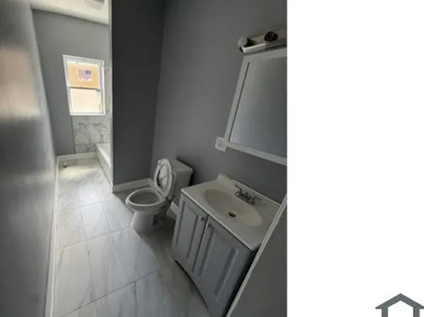 7049 S Clyde Ave #3S, Chicago, IL 60649