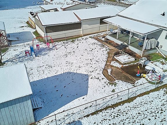 5th image of 618 2nd Ave