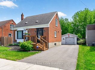 21 Wellington Cres, Belleville, ON K8P 1E1