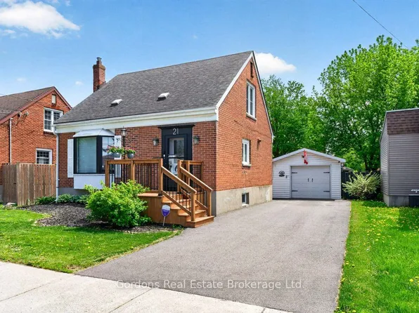 21 Wellington Cres, Belleville, ON K8P 1E1