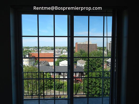 4th image of 357 Newport Ave APT 3F