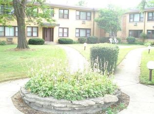 2422 183rd St APT 106, Homewood, IL 60430