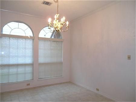 4th image of 8328 High Brush Dr