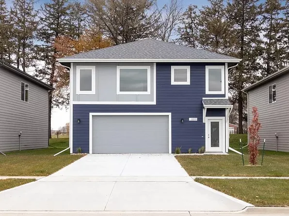 8891 Primo Ln, West Des Moines, IA 50266