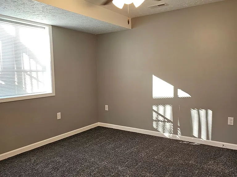 2425 Taylor 3 #1-5 — Photo 11