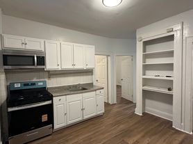 5 Mass Ct, Passaic, NJ