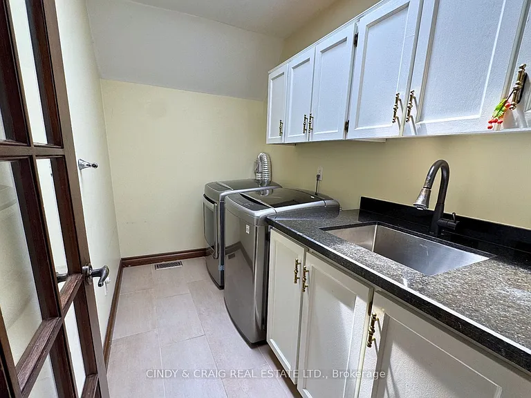 1426 Highbush Trl — Photo 22