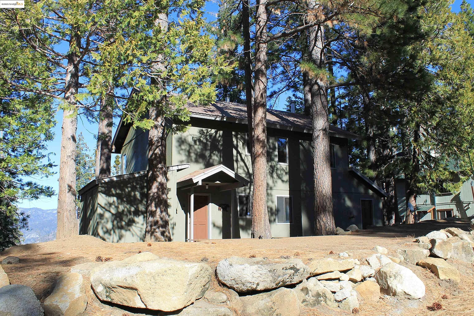 7297 Yosemite Park Way photo 1
