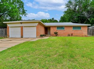 341 James Ln, Bedford, TX 76022