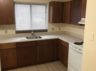 913 Houseman Ave NE, Grand Rapids, MI 49503