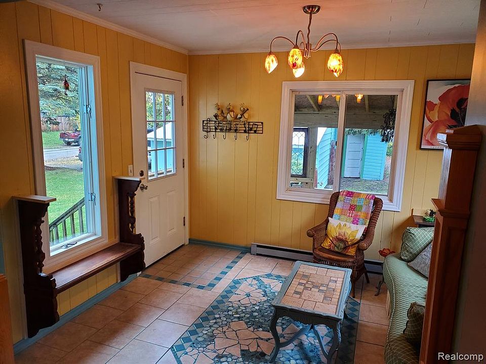 724 Cedar St, Sault Sainte Marie, MI 49783 MLS 20221058965 Zillow