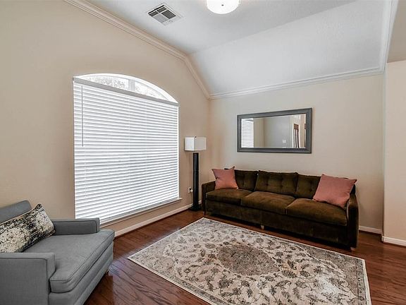 4th image of 2607 Easton Springs Ct