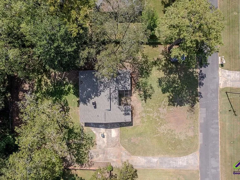410 Hardeman Ave — Photo 29