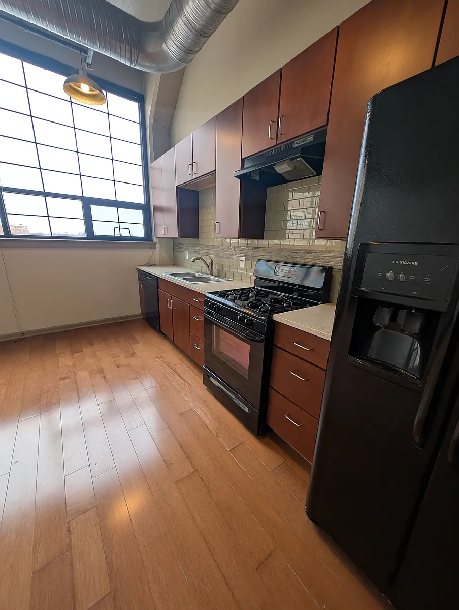 Type 5 kitchen - Seneca Street Lofts