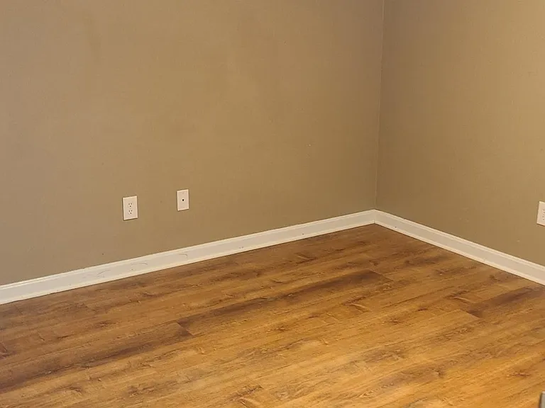 406 Old Towne Rd — Photo 21