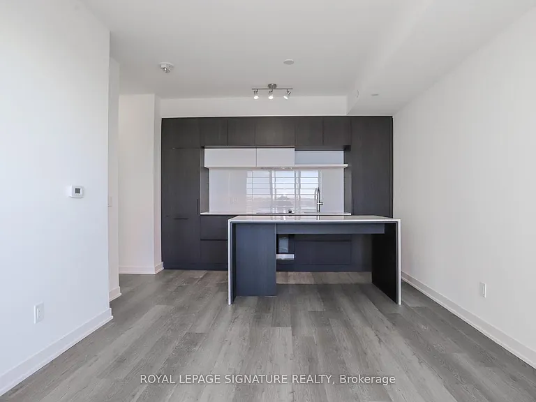 6 David Eyer Rd #601 — Photo 10