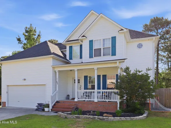 205 Middle Ridge Drive, Hubert, NC 28539