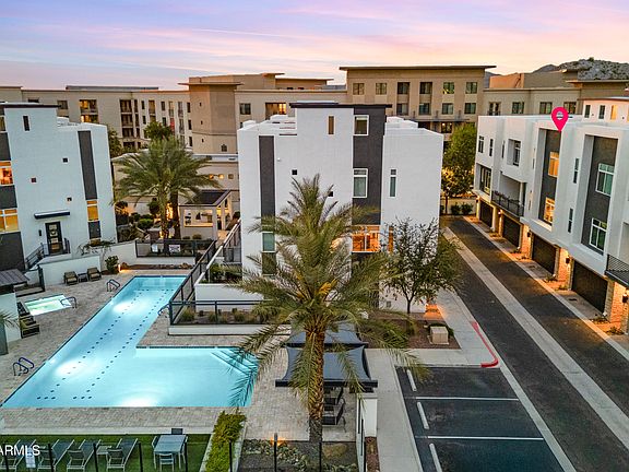 3rd image of 1717 E MORTEN Avenue #3