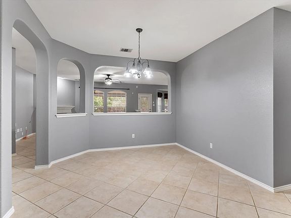 4th image of 11600 Fletcher Hall Ln