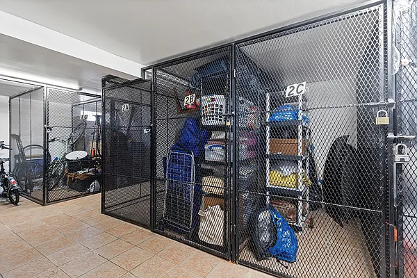 Sold by Redfin Real Estate | media 18