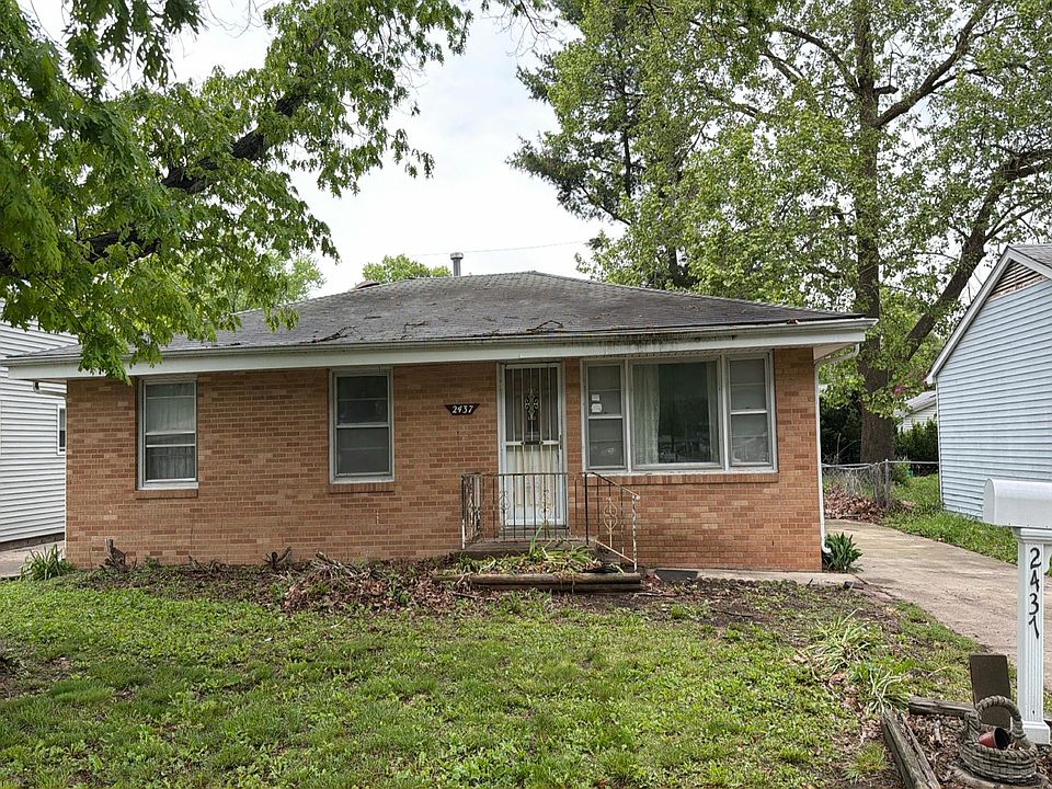 1st image of 2437 Huntington Rd