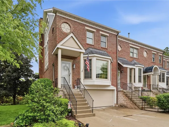 4020 Alden Dr, Pittsburgh, PA 15220