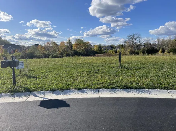 W221N4513 TIMBER COURT #Lt181, Pewaukee, WI 53072