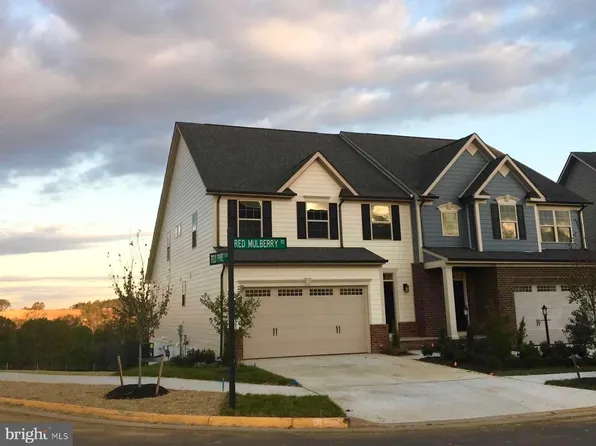 18118 Red Mulberry Rd, Dumfries, VA 22026