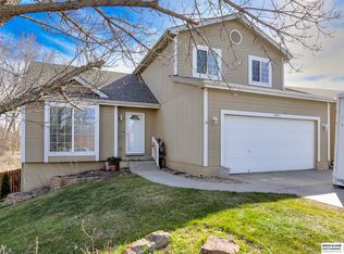 15511 Meredith Ave, Omaha, NE 68116