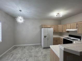 2110 N Los Feliz St #1082, Las Vegas, NV 89156