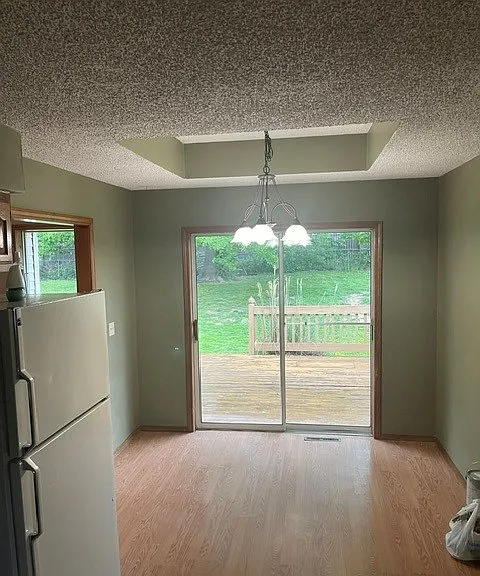 3295 W Rockwood St — Photo 4