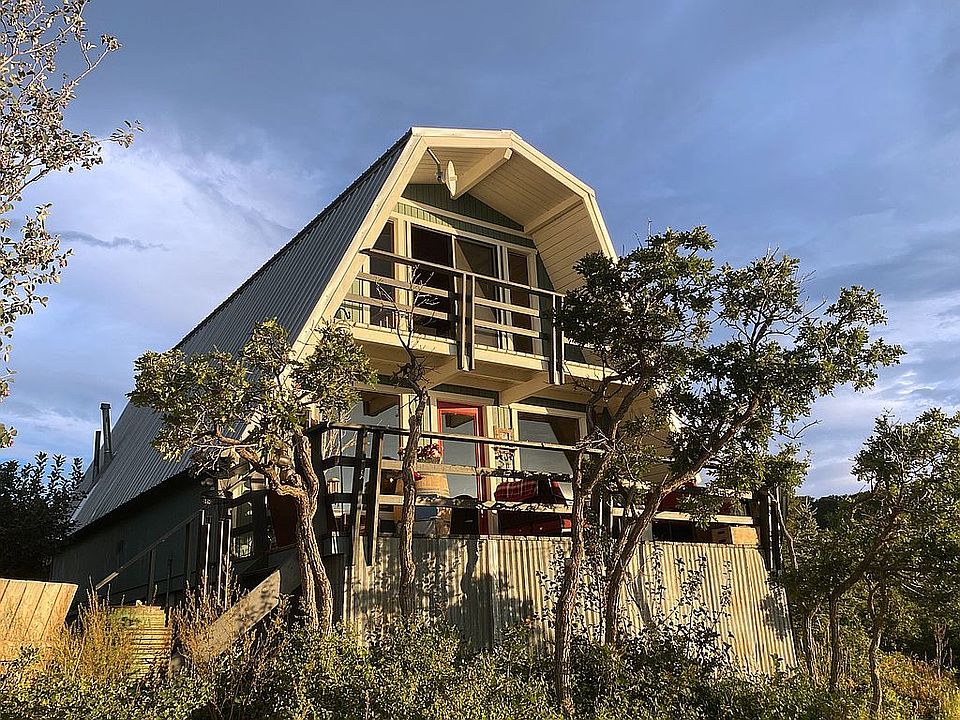 Front with lake views