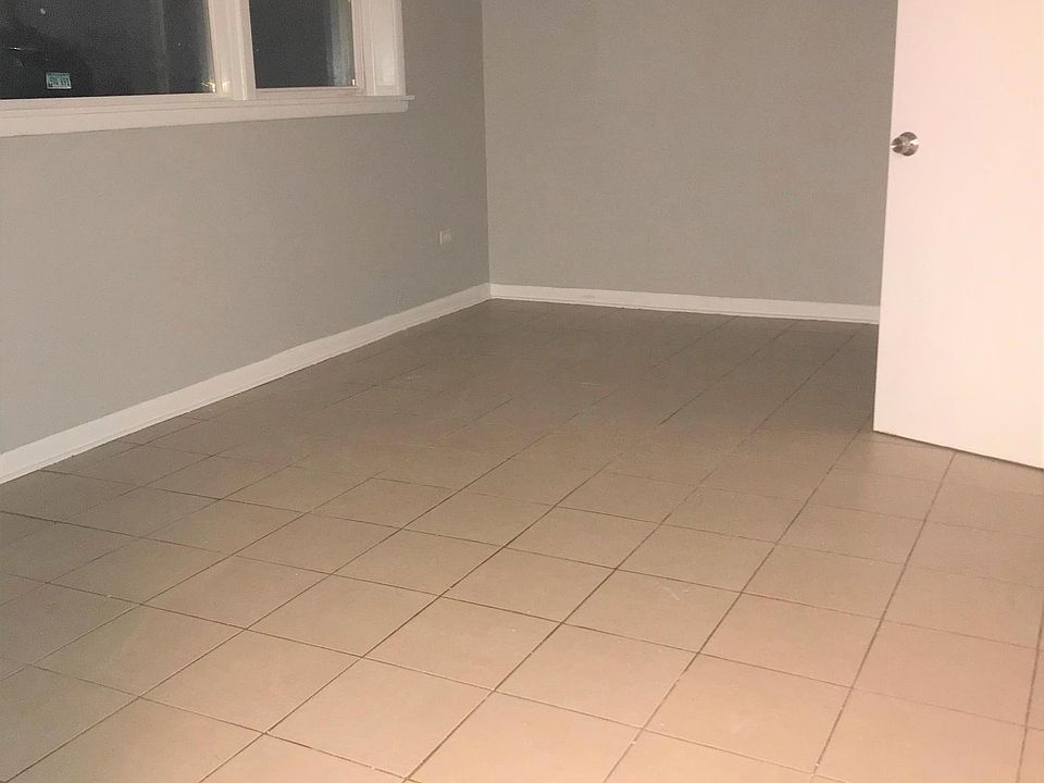 1st image of 819 S 19th Ave