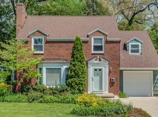 222 S Coquillard Dr, South Bend, IN