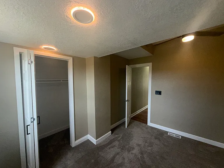 4123 Woodland Ave — Photo 9