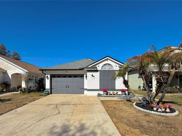 1332 Dew Bloom Rd, Valrico, FL 33594