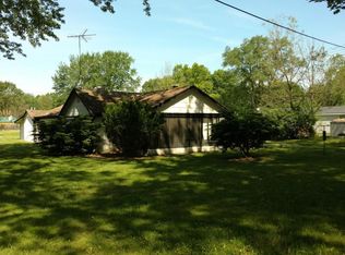 3008 Adams Rd, Niles, MI 49120