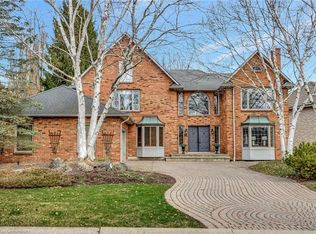 95 Deerview Pl, Hamilton, ON L9G4S2