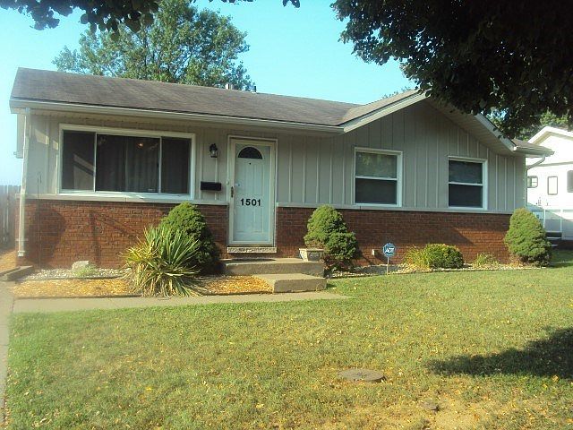 1st image of 1501 Lilac Ln